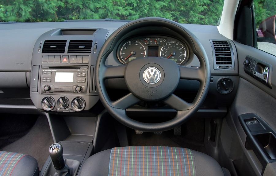  Volkswagen Polo 2005 года  (фото 4 из 16)